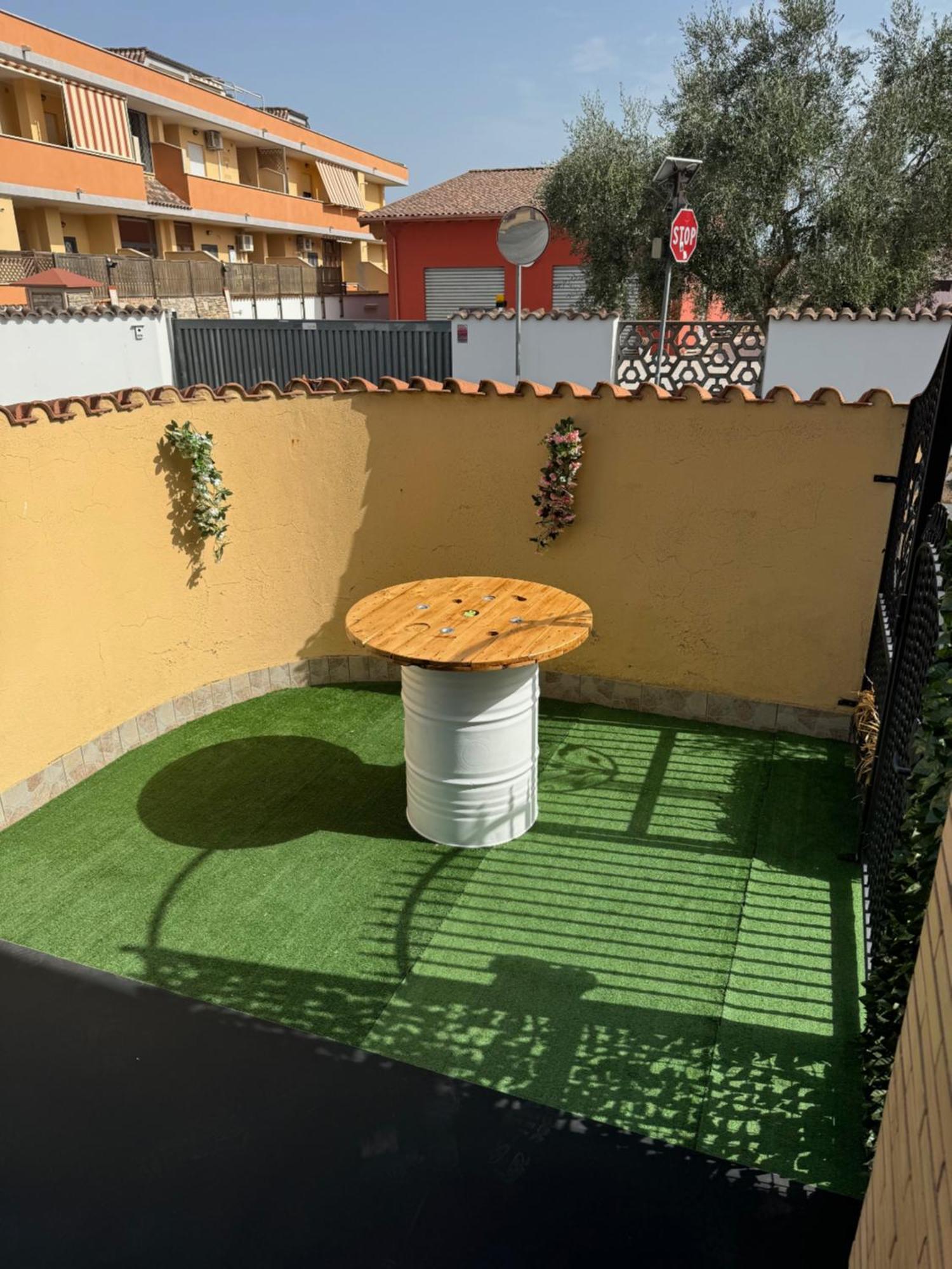 Guest House La Casaccia 菲乌米奇诺 外观 照片