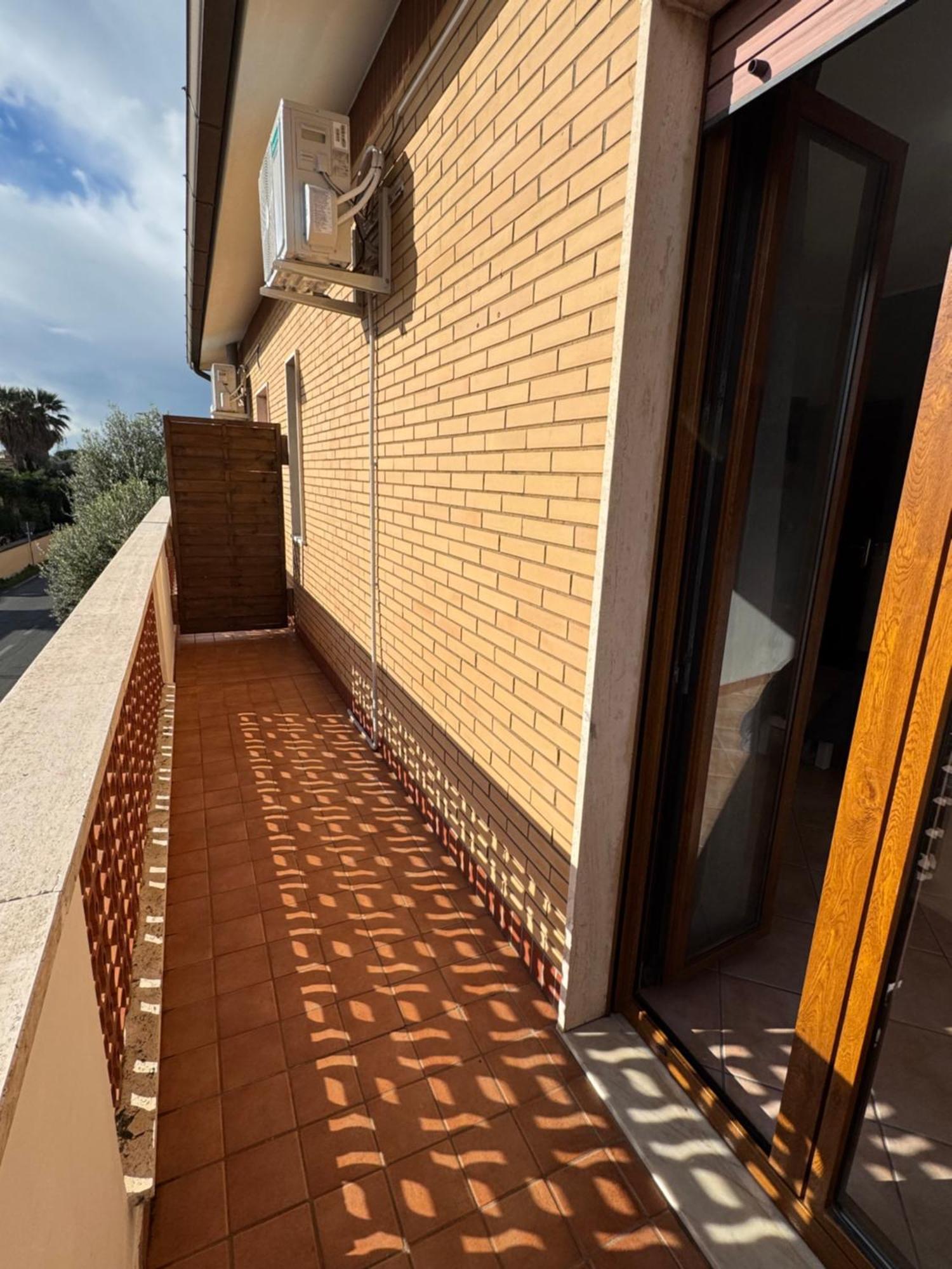 Guest House La Casaccia 菲乌米奇诺 外观 照片